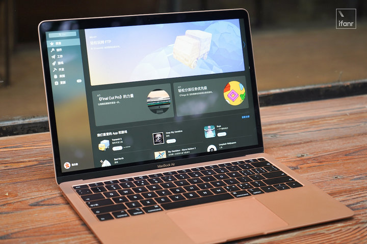 مراجعة شاملة جهاز Apple MacBook Air … المواصفات والمميزات والعيوب