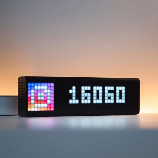 الساعة الذكية من لاميترك LaMetric Smart Time Clock : أفضل ساعة ذكية فى العالم