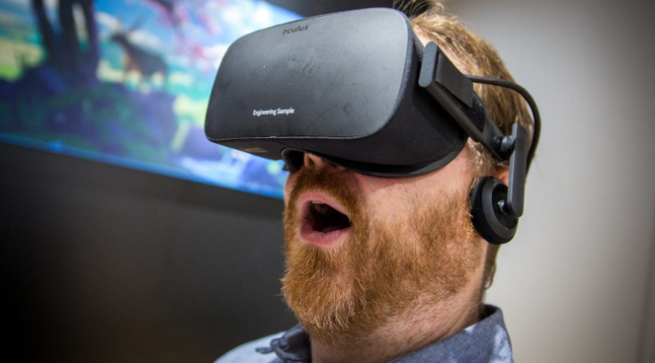 اختار أفضل نظارات الواقع الافتراضي لعام 2021