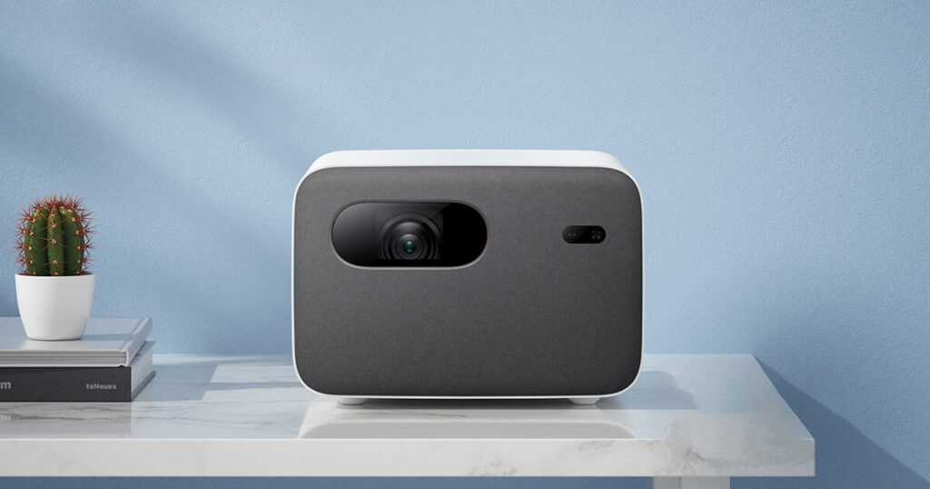 بروجيكتور شاومي Pro 2 - جهاز عرض ينقل السينما إلى منزلك